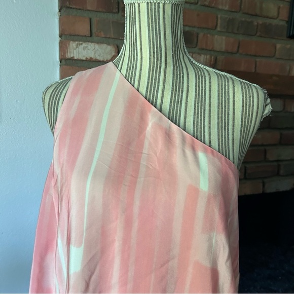 NWT Anthropologie Maeve Avalonne One Shoulder Silk Dress in Rose Pink Sz 6 - Picture 4 of 9